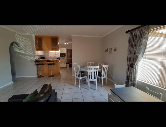 3 BEDROOM TOWNHOUSE RENTED IN LOVEMORE HEIGHTS